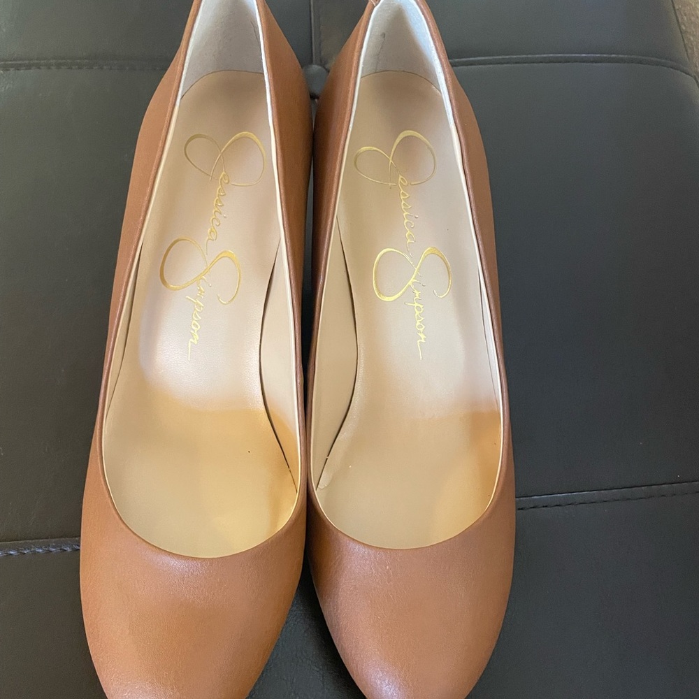 Jessica Simpson  high hill shoes